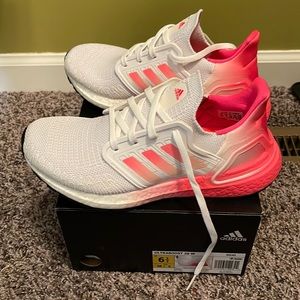 Women’s Adidas shoes